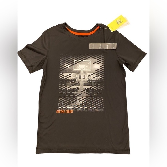 Boys Active Shirt M 8/10 NWT - Picture 1 of 2